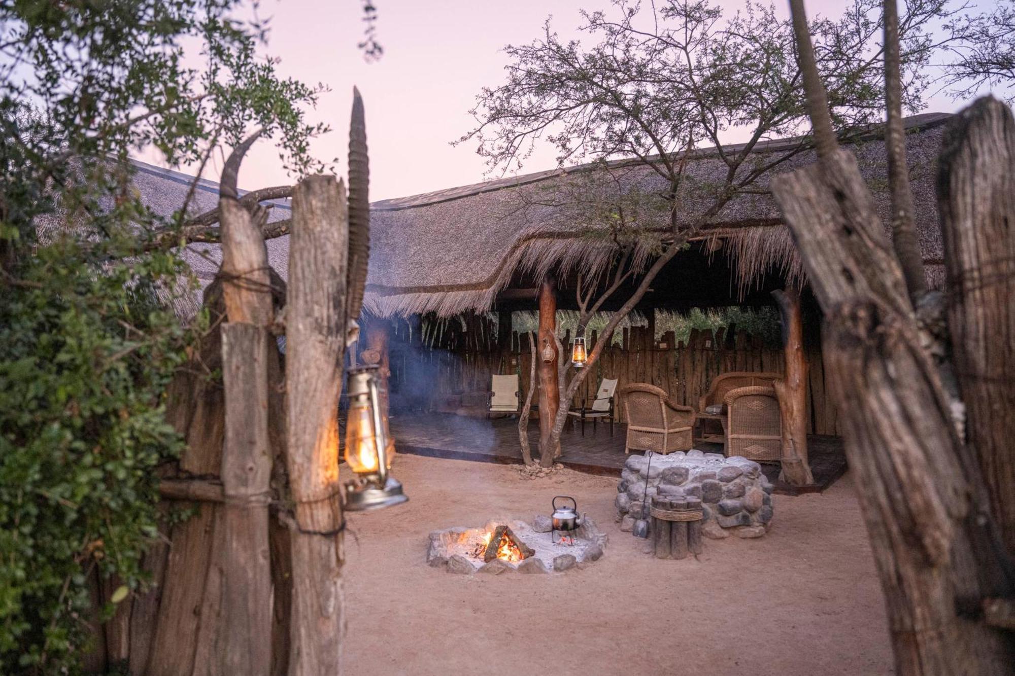Quatermain'S 1920'S Safari Camp - Réserve animalière d'Amakhala Extérieur photo
